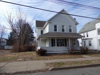 60 Sharpe St, Wilkes Barre, PA 18704-3715