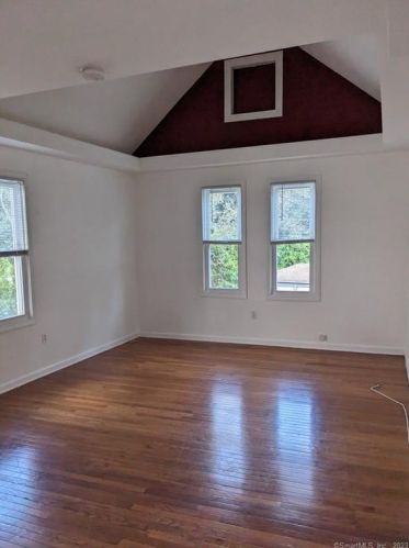 67 Mead St, Bridgeport CT  06610-2721 exterior