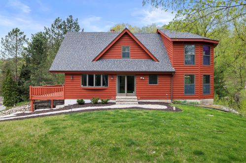 4869 Riverview Dr, Hubertus WI  53033-9777 exterior