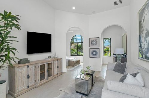 16510 Senterra Dr, Delray Beach FL  33484-6985 exterior