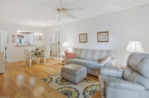 4298 27th Ct, Naples FL  34116-7946 exterior
