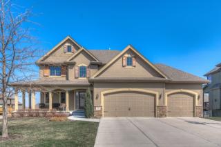 7622 Overview St, Omaha, NE 68046-4624