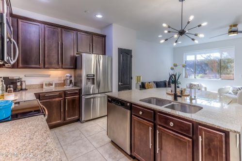 2406 Blue Diamond Dr, Tucson AZ  85718-6691 exterior