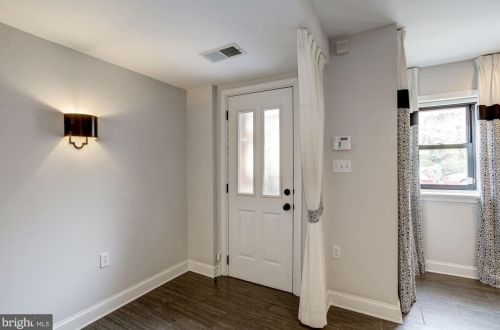 2022 N St, Washington, DC 20036-2340