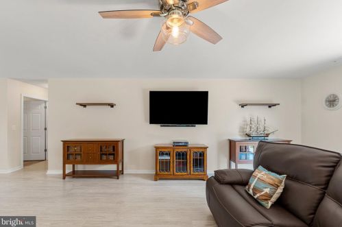 84 Cove Ln, Montross VA  22520-4026 exterior