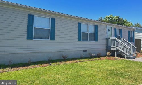 18 Karen Pl, Dover, DE 19901-2521