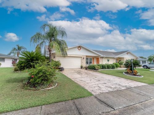 1004 Bluewater Dr, Ruskin, FL 33573-6248