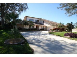 2326 Spicewood Ct, Dunedin, FL 34698-2124