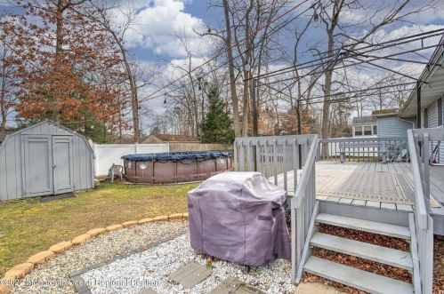 1311 Norwood St, Lacey NJ  08731-4105 exterior