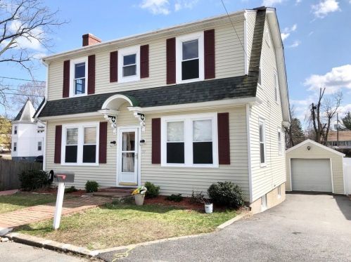 57 Volturno St, Providence, RI 02904-4912