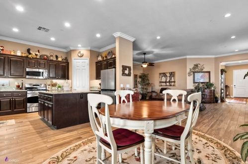 6019 Dubois Pl, Bakersfield CA  93306-7590 exterior