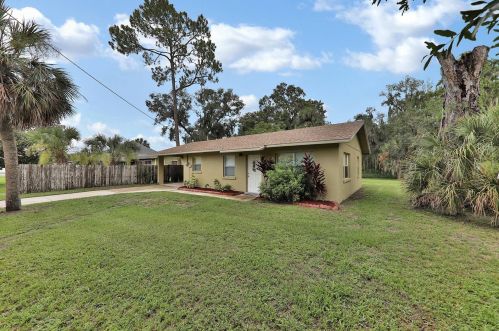 205 Imogene St, Arcadia, FL 34266-4537