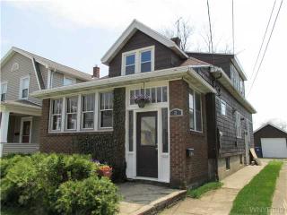 31 Hartwell Rd, Buffalo, NY 14216-1733