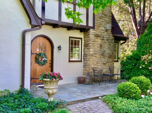 816 Floral Ave, Terrace Park, OH 45174-1214