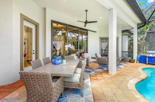 350 Gumbo Limbo Ln, Marco Island FL  34145-1865 exterior