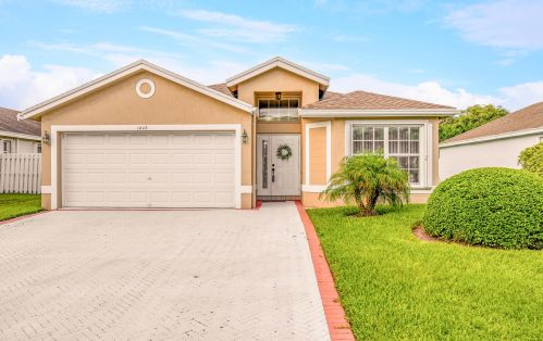 1843 Shadow Creek Rd, West Palm Beach, FL 33413-3041