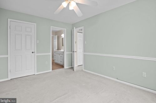 93 Portsmouth Ct, Southampton PA 18966-2620 exterior