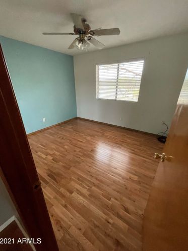 18194 59 Ln, Glendale AZ  85301-7805 exterior