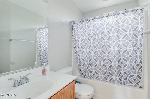 1946 Del Rio St, Gilbert AZ 85295-5170 exterior