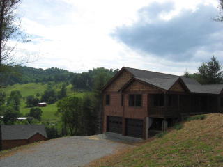285 Skys Way, Vilas, NC 28692-9777