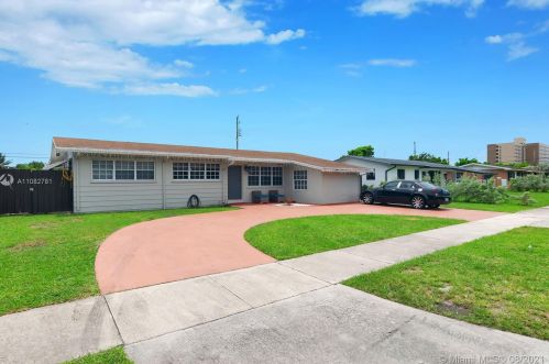 1100 46th St, Hialeah, FL 33012-3315