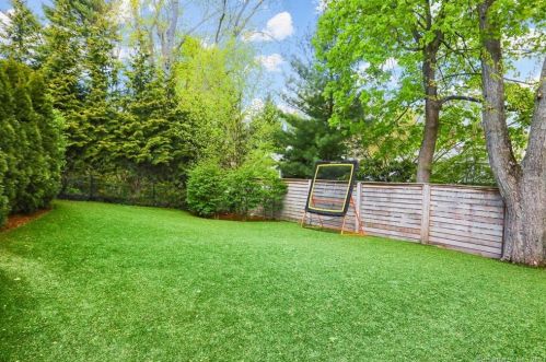 310 South Ave, New Canaan CT  06840-5820 exterior