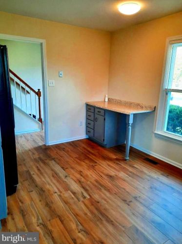 946 Allenview Dr, Navy Sup Dpt PA  17055-8605 exterior