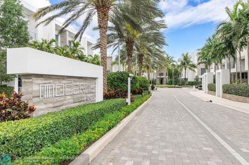 4011 17th Ave, Boca Raton, FL 33431
