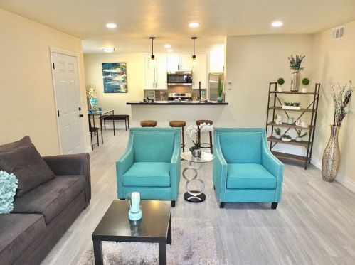 3503 15th St, Long Beach, CA 90804-2849