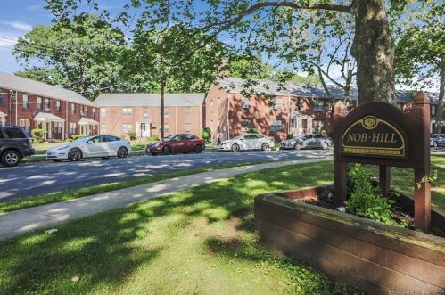 179 Virginia Ave, Bridgeport, CT 06610-1505