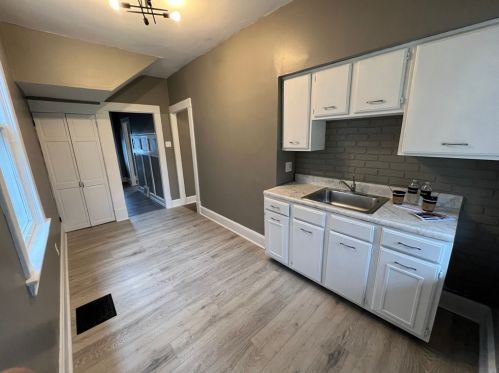 1017 11th St, Beaver Falls PA  15010-4331 exterior