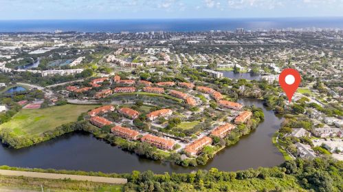 1215 Crystal Way, Delray Beach FL 33444-1020 exterior