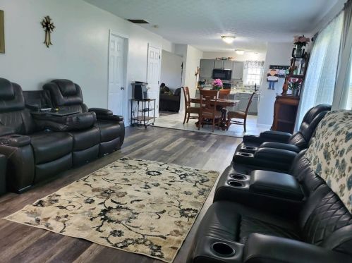 3371 Whispering Trees Dr, Amelia OH  45102-2292 exterior