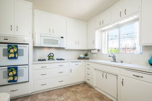 410 Harbison Ave, National City CA  91950-3033 exterior