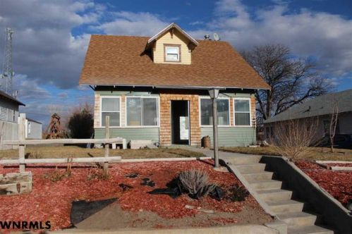 942 1st Ave, Bayard, NE 69334-2015