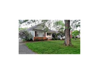 128 Stewart Ave, Massillon, OH 44646-3302