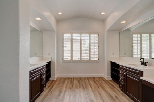 7437 Magellan St, Carlsbad CA  92011-5412 exterior