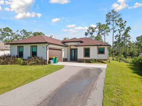 4211 4th Ave, Naples, FL 34117-9026