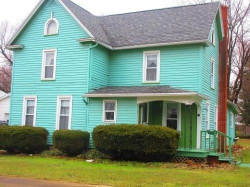 13 Fay St, Brocton, NY 14716-9781