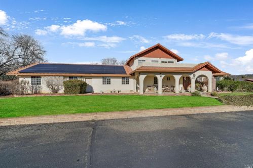 816 Louis Way, Lakeport, CA 95453-6851