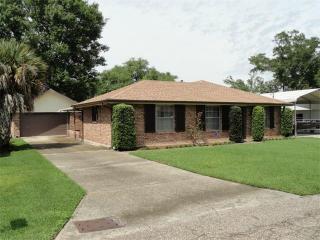 207 Sunrise Dr, Marrero, LA 70072-5739