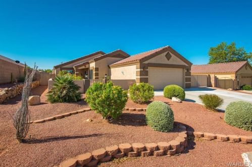 2374 Crimson Rd, Bullhead City, AZ 86442-8416