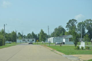 127 Tomlinson Dr, Tupelo MS  38801-9109 exterior