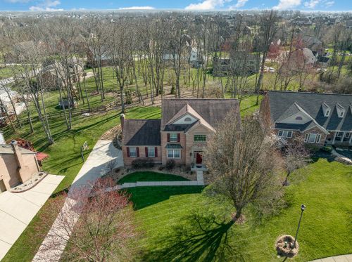 1025 Dustwhirl Dr, Hamilton, KY 41091-8001
