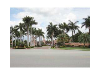4602 160th Ave, Hollywood FL  33027-5736 exterior