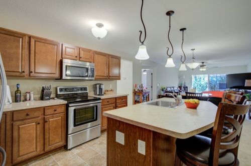 2359 Twelve Oaks Dr, Florence, KY 41042-7205