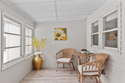 20 Lee Ann St, Nashua NH  03062-3572 exterior