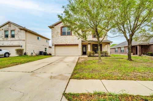 197 Bloomsbury Dr, Uhland, TX 78640-5823