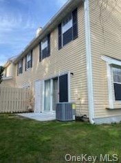 60 Campus Rd, Peekskill NY  10566-2549 exterior