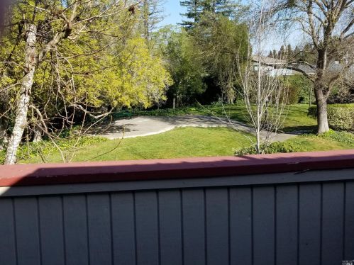 2546 Westberry Dr, Santa Rosa CA 95403-7203 exterior